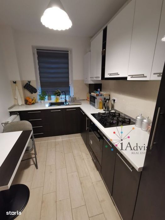 Apartament 2 camere decomandat | Tractorul Brasov | Parcare inclusă