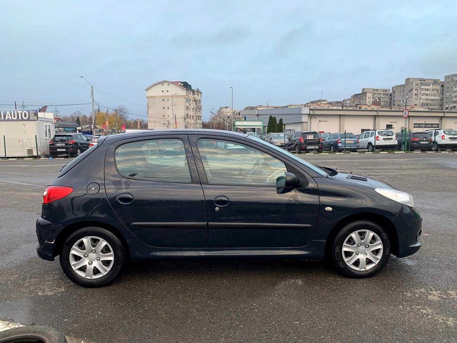 Peugeot 206+ 2009