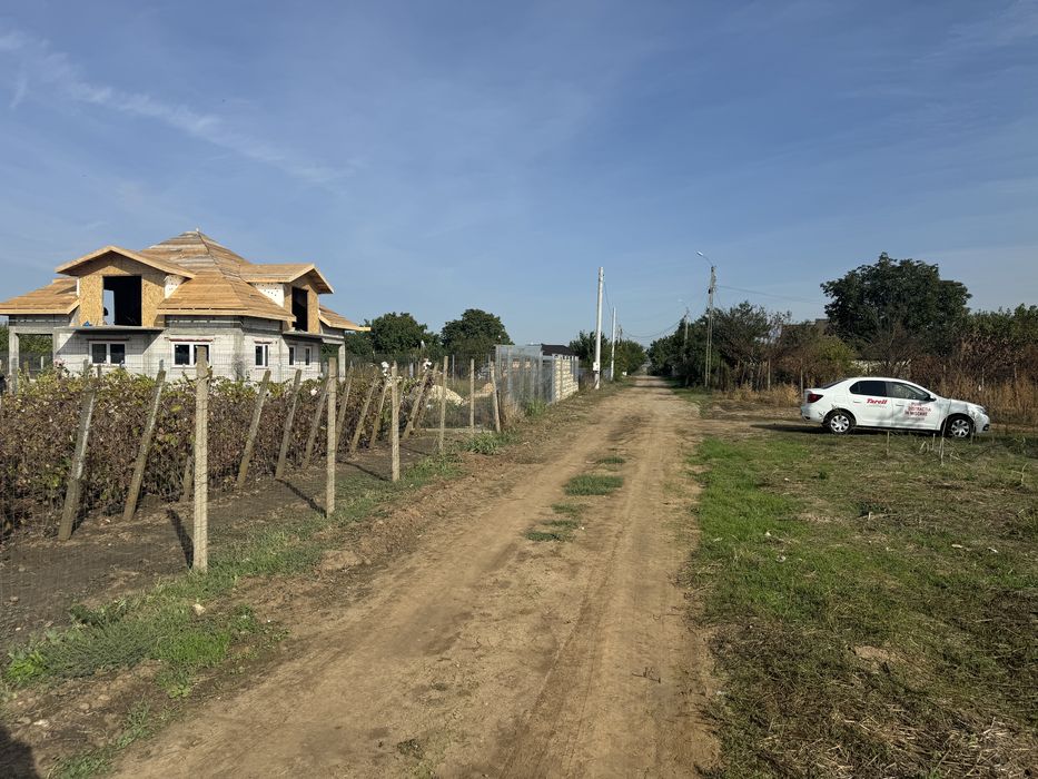 Vand teren intravilan 25 km de Buc/ Gruiu, Calarasi 2292 mp