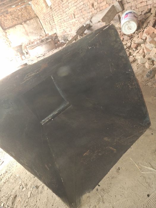 Horn lung din tablă