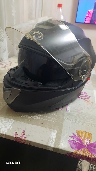 Продаётся Мотошлем