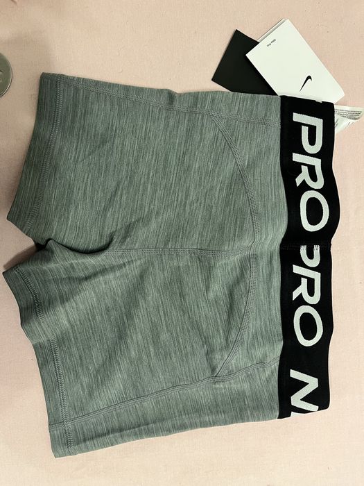 Дамски къс клин Найк Nike