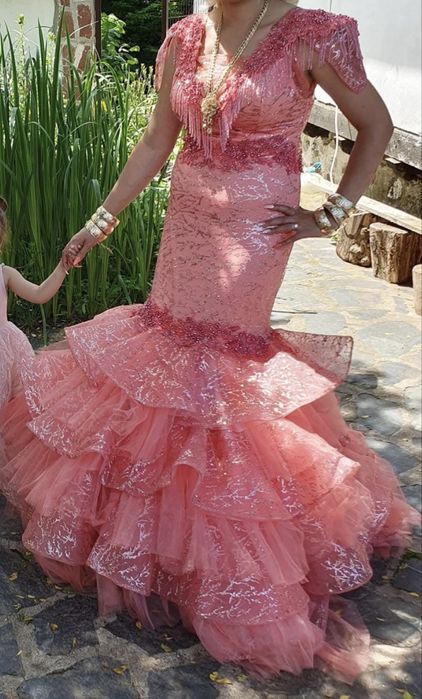 Официалана рокля неразличима от нова‼️