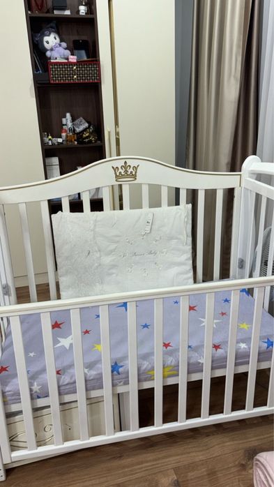 Продается детский манеж, цвет айвори , срочно !