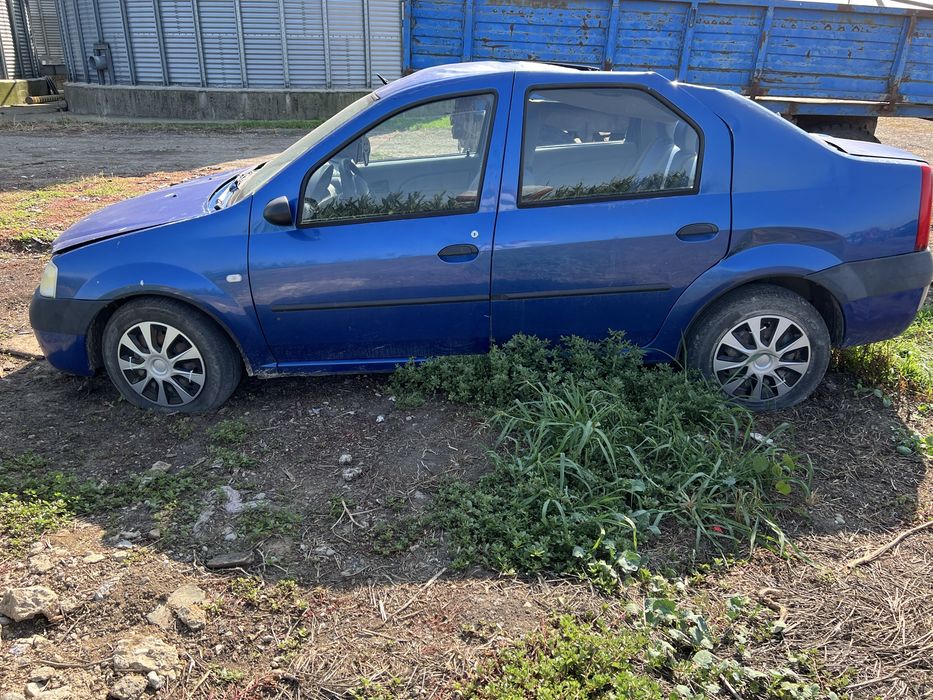 Logan dacia prima generatie