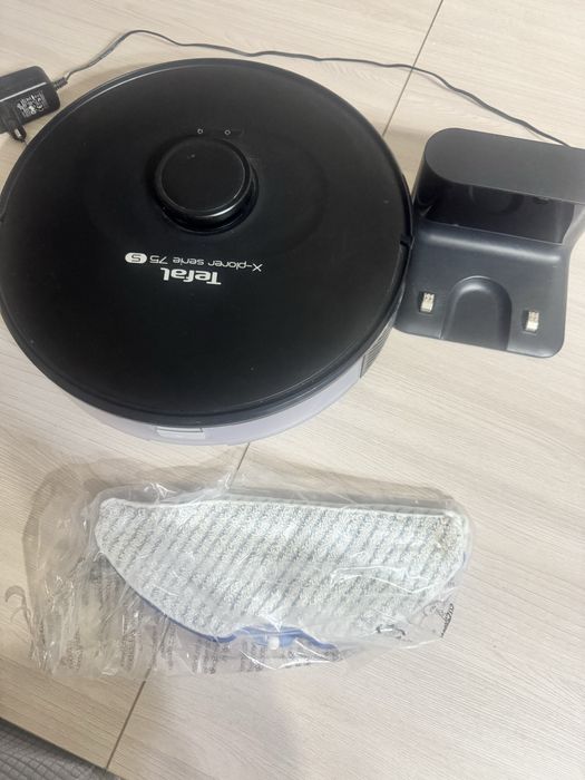 Новый робот пылесос