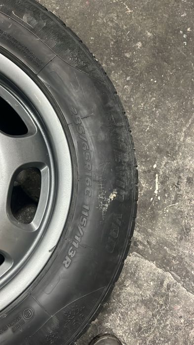 Диски и шины почти как новые