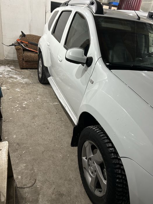 Продам Рено дастэр