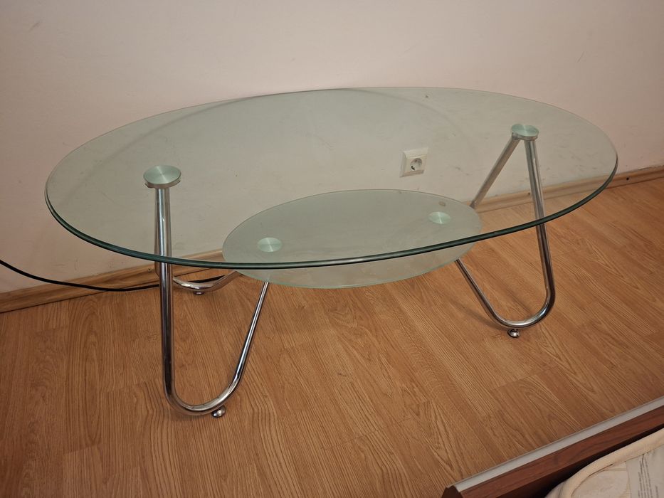 Vand mobila plus electrocasnice complet apartament