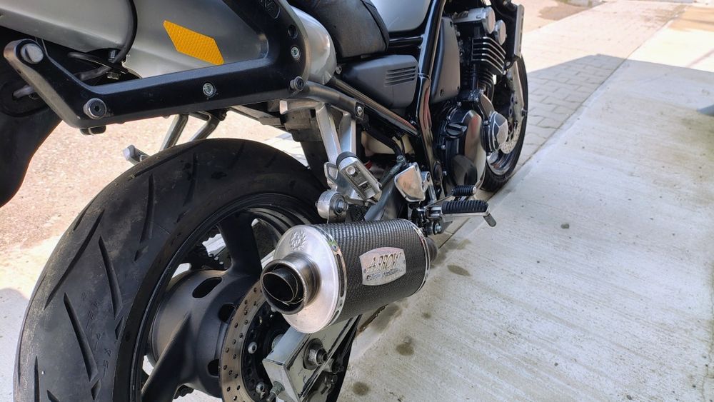 Yamaha FZS 600 Fazer  FZ6