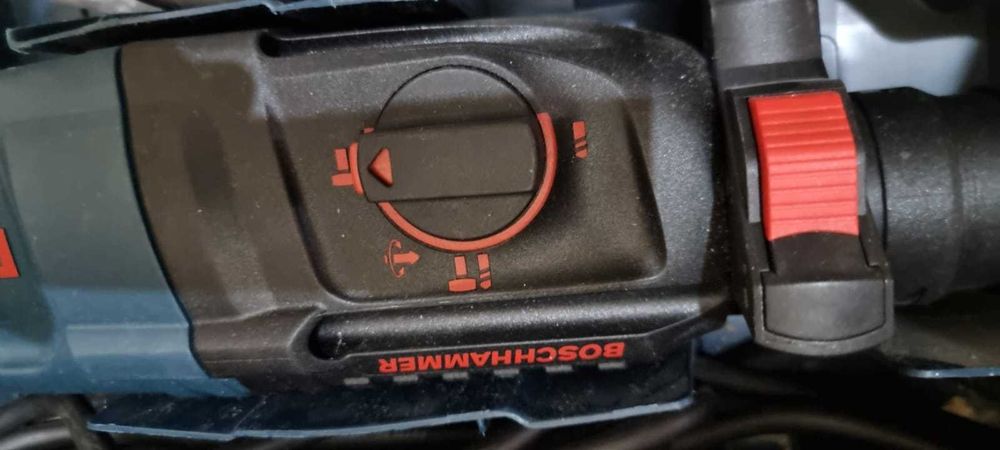 Продаётся новая Дрель Перфоратор BOSH MADE IN GERMANY
