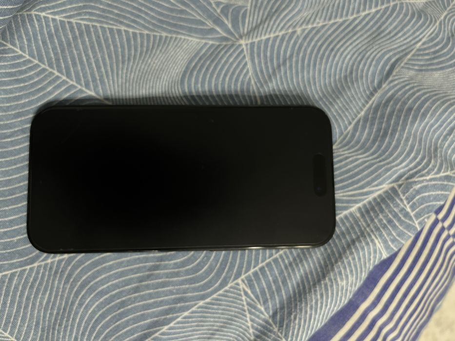 iPhone 15 128GB