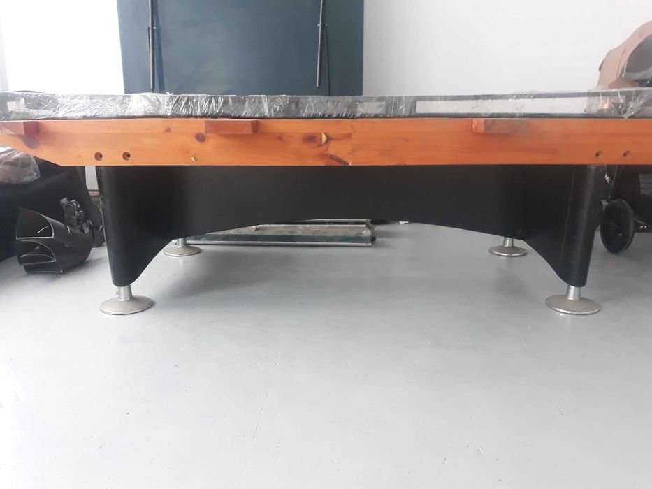 set bile de biliard pentru mese de club, tacuri / postav mese biliard