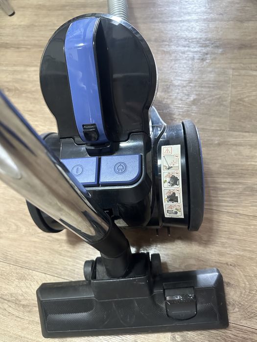 Продам Пылесос Tefal