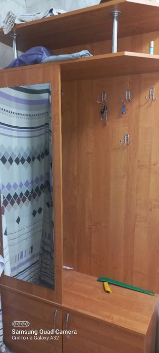 Продам прихожий...