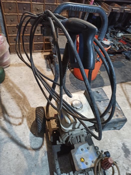 Автомойка  АВД бензиновая