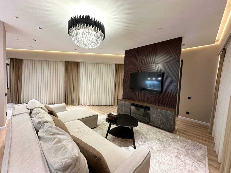Срочно Продается Квартира Айбек метро 2/2/9 А-2
