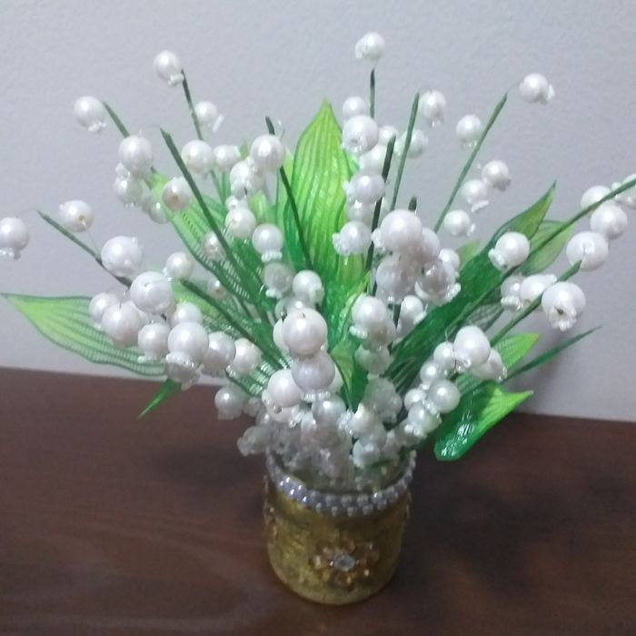 Ландыши из жемчуга