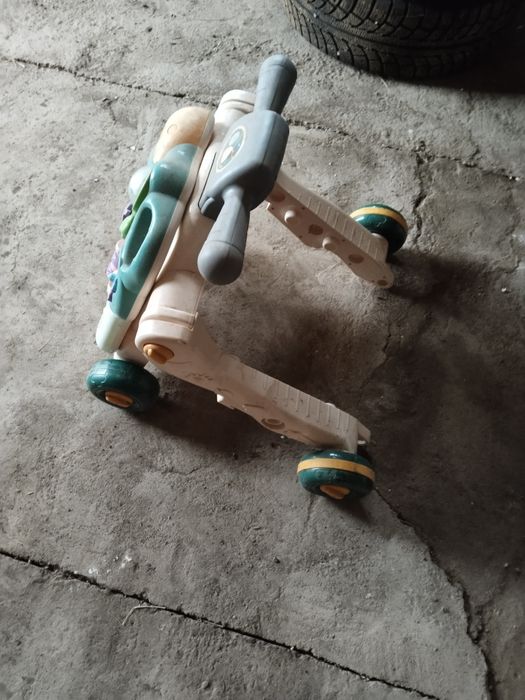 Ходунки для ребенка