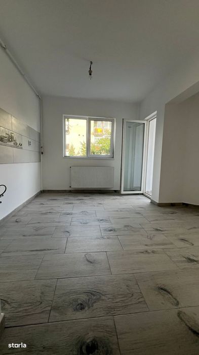 Apartament cu 2 camere RENOVAT ETAJUL 3 !!! zona Micro 16