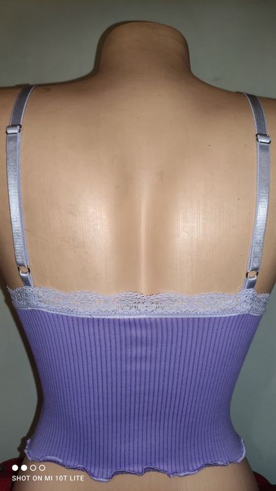 красив топ на H&M