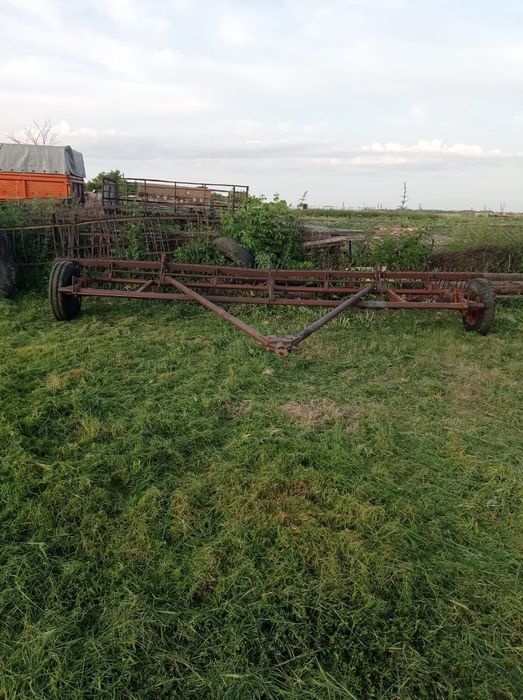 Тракторные грабли