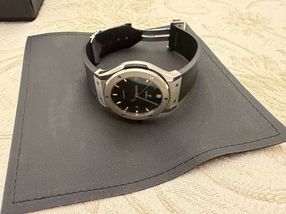 Hublot classic fusion 42mm titanium