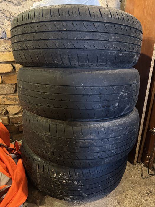 Продам летный резина  225/60/17