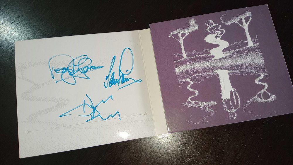 Оригинални CD албуми с автографи Дийп Пърпъл / Deep Purple