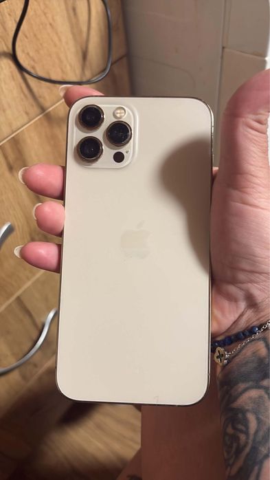 IPhone 12 pro maks