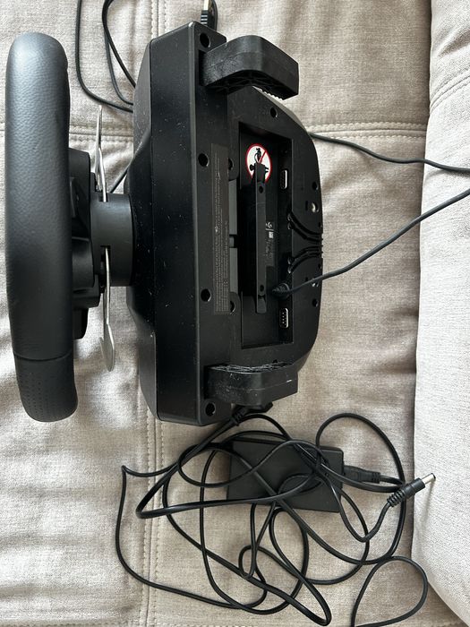 Volan cu pedale Logitech G29 in stare perfecta