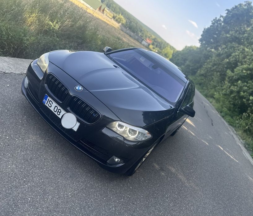 BMW Seria 5 F10 520d | 2012