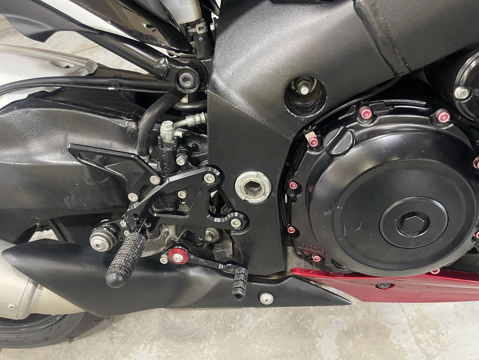 Suzuki GSX_S 1000