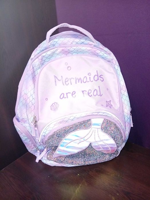 Ученическа раница с ортопедичен гръб