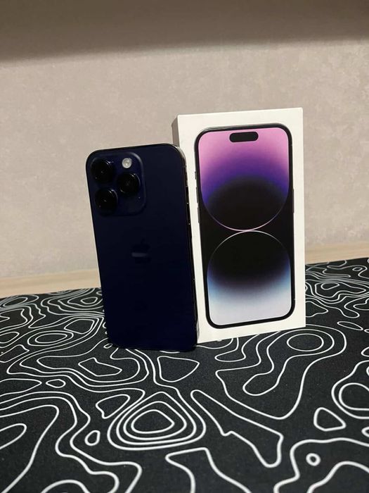 iphone 14 pro. емкость 100