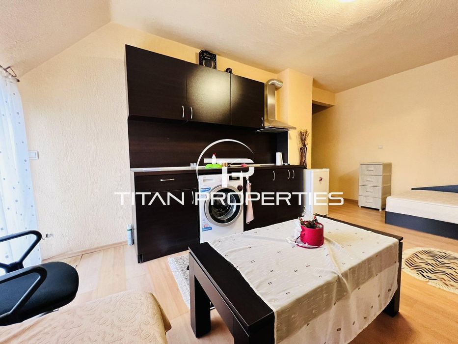 Дава се под наем Едностаен апартамент в Бургас, Меден рудник - зона В - 30 кв.м за 255 € - Снимка #3