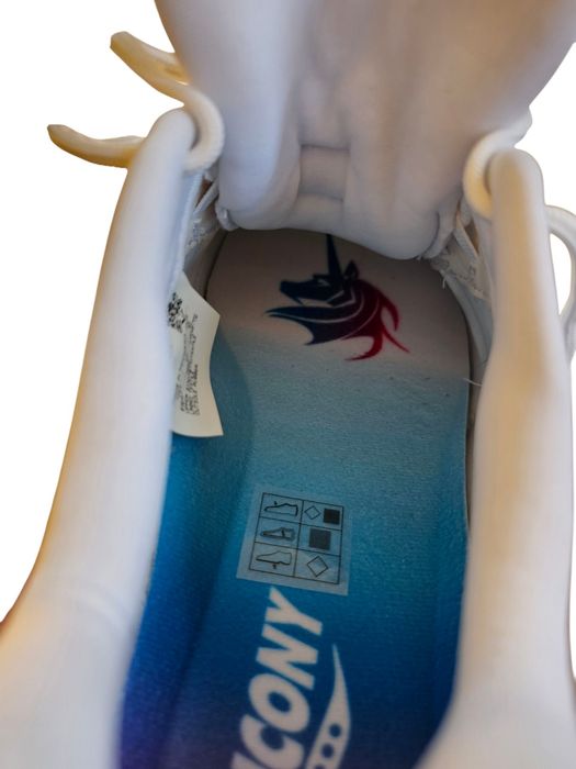 Saucony Grid Web sneakers new, size 45, white and multicolor