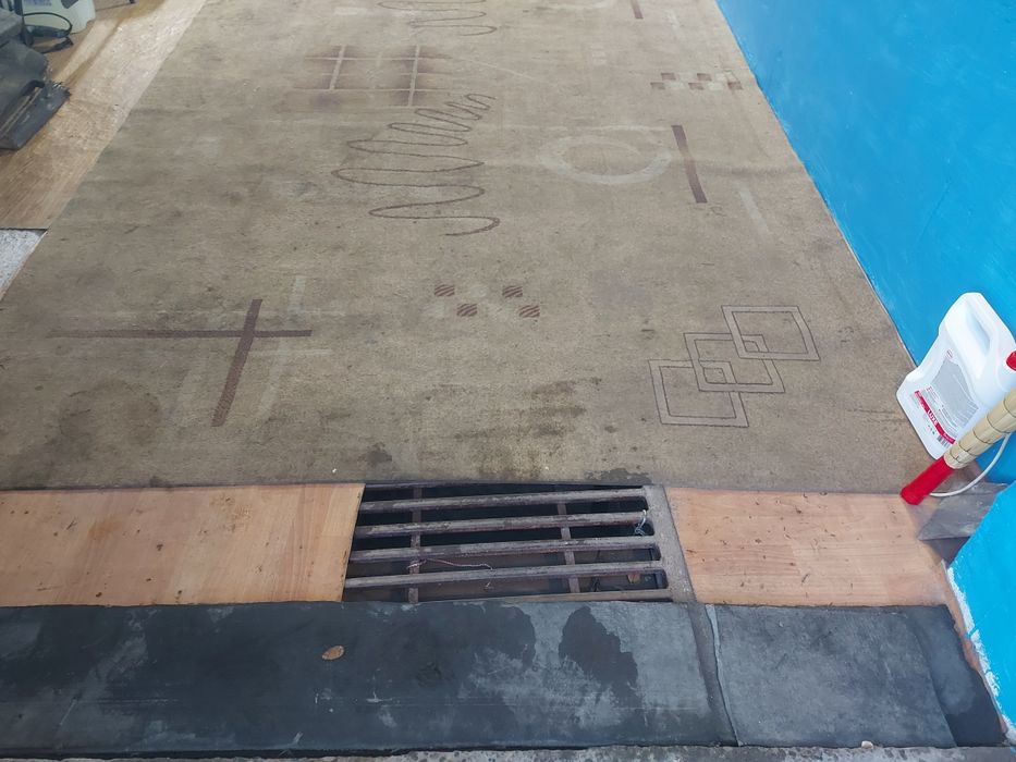 Продам  гараж...