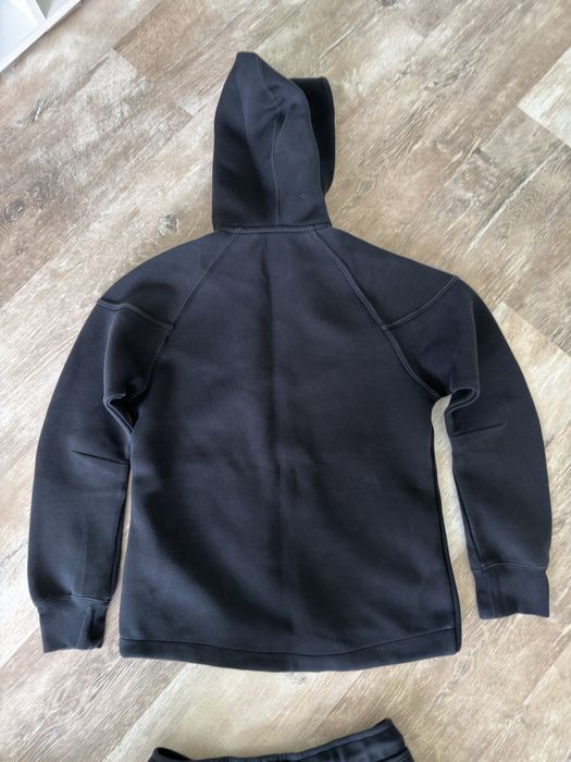 Nike tech fleece woman