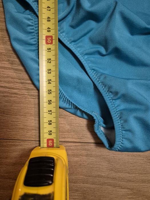 Costum pentru gimnastica fete (9-10 ani)