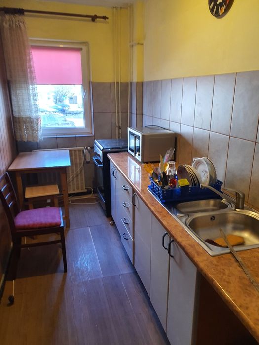 Inchiriez garsoniera Prundu