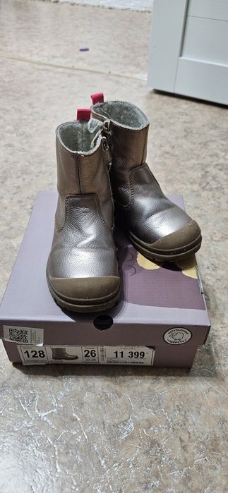 Продам детские полусапожки