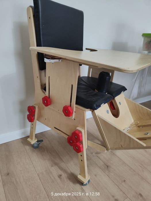 Столик инвалидный