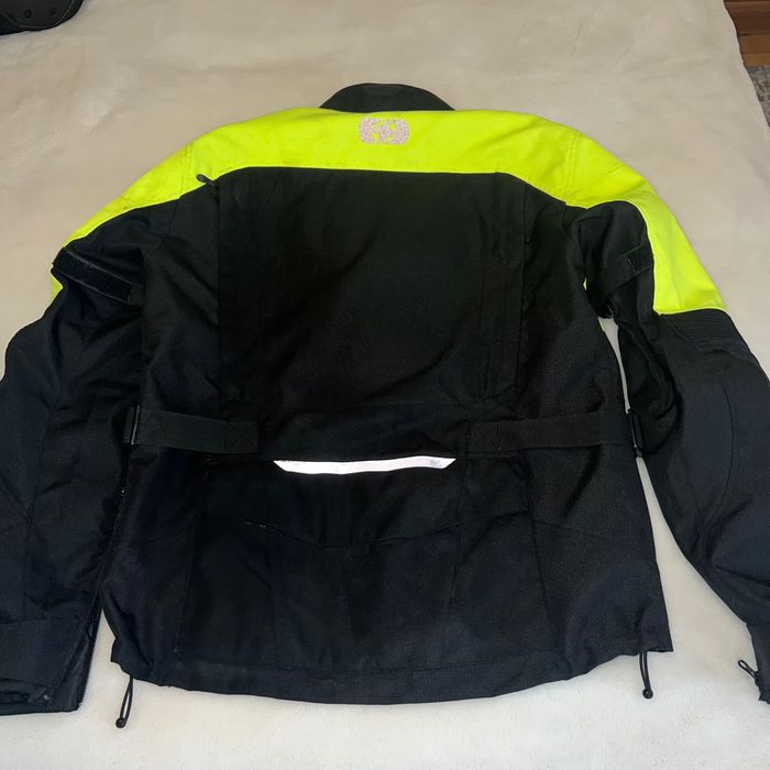 Екипировка мотокрос яке панталон ботуши ризница протектори