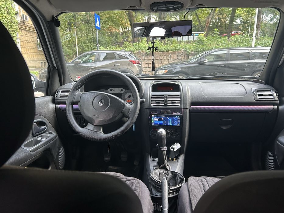 Vand renault symbol Urgent !