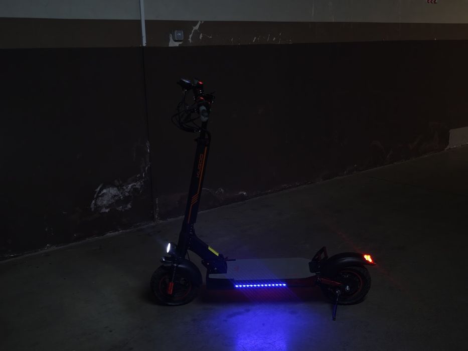 Электро самокат Kugoo m4 pro