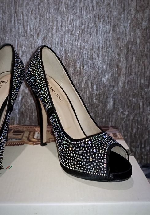 Туфли. Одевала 1 раз.