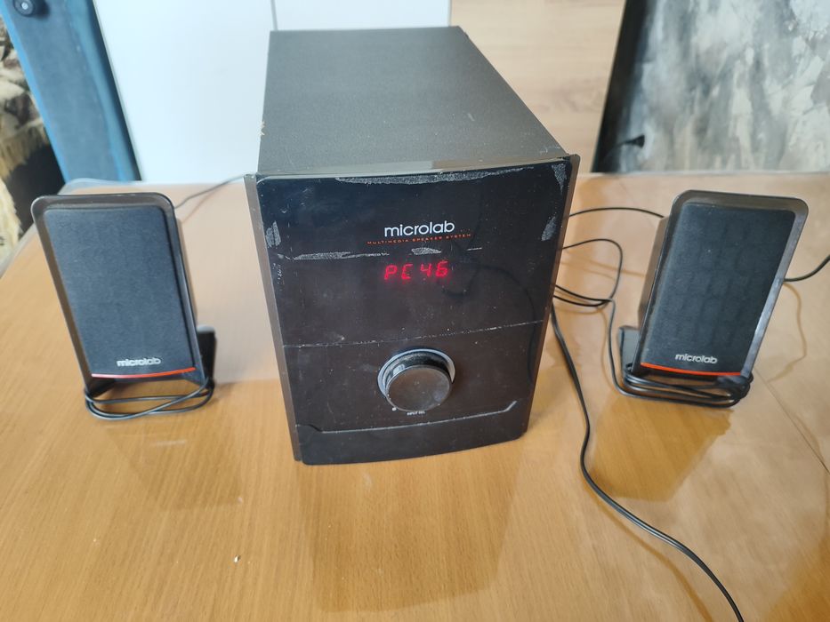 Саббуфер , 2 колонки от microlab