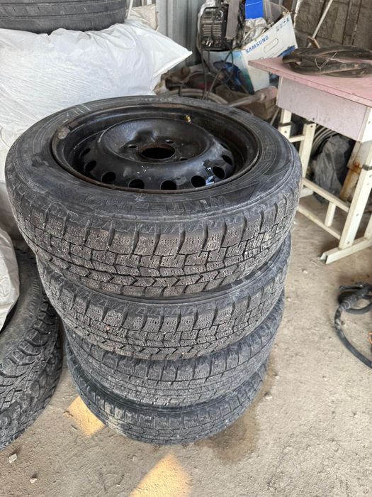 Продам колеса зимние