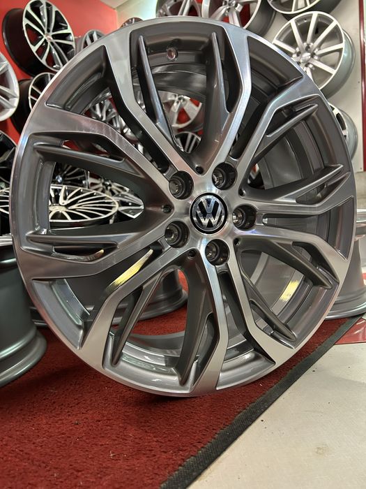 18 цола 5х112 Skoda Octavia VW Golf 6 7 Audi A3 BMW  X1 X2 Original